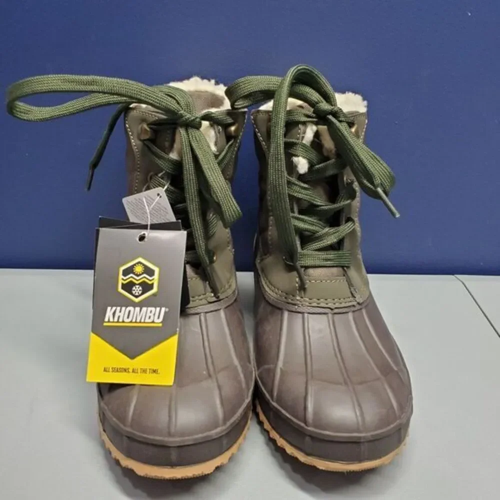 Khombu Zany Waterproof Duck Boots Womens Sz 7 Grey Green Synthetic Faux Fur Trim